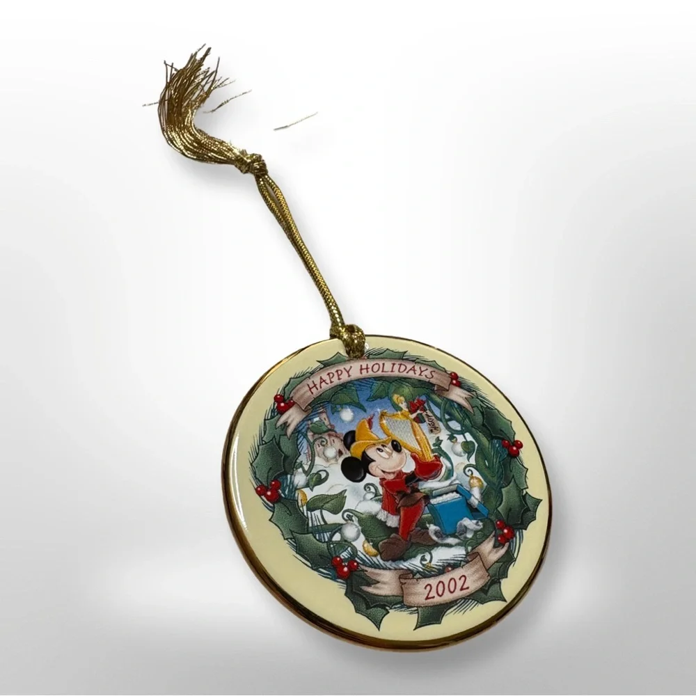 Disney 2002 Happy Holidays Collector's Plate Mickey and the Beanstalk Christmas